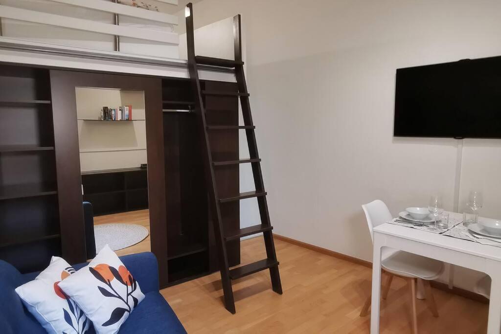 Schoenes Apt In Zentraler Lage Freiburg Bagian luar foto
