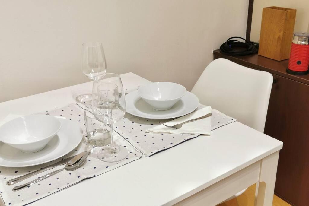 Schoenes Apt In Zentraler Lage Freiburg Bagian luar foto